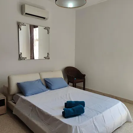 Amazingly Located House With Table Tennis And Table Soccer Saint Julian's Exterior photo
